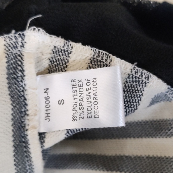 THML Long Sleeve Gray Boho Blouse polka dot stripe Bell sleeves size small - Picture 6 of 7